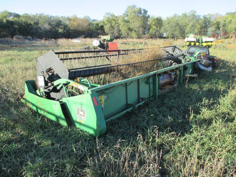 lot 78 image: 24 JD 925 Flex Head wCrary Air Reel