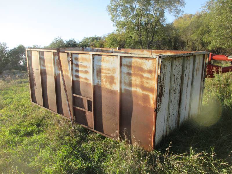 lot 94 image: Silage Box Liner