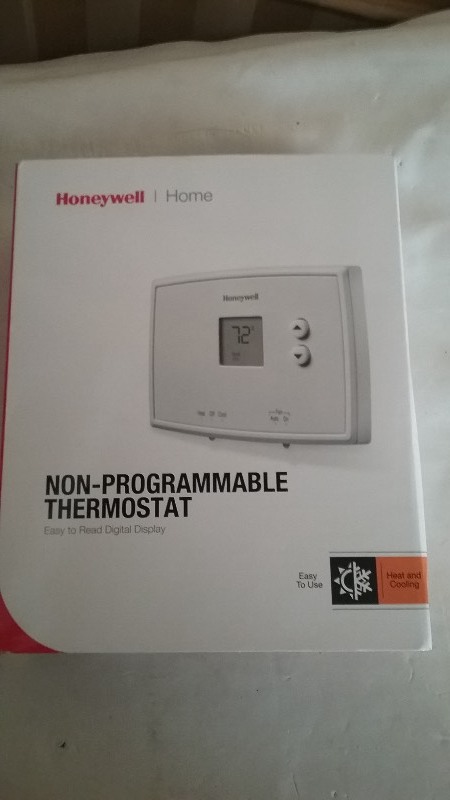 2x Honeywell Thermostats