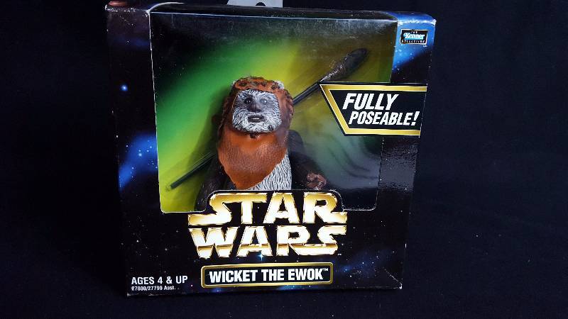 lot 20 image: Star Wars