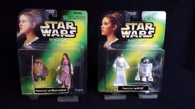 lot 26 image: Star Wars Power Princess Leia Collection