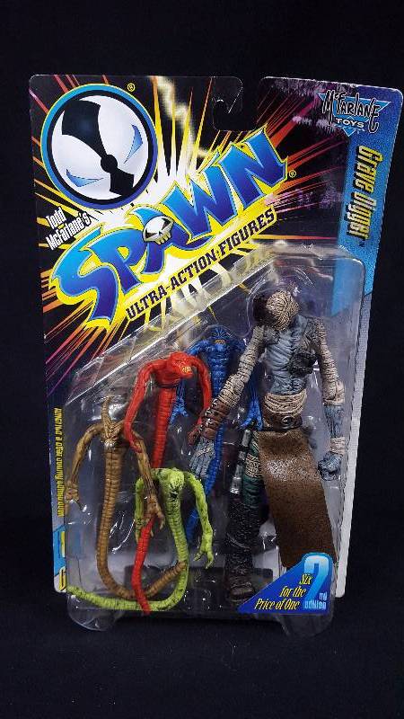 lot 102 image: Spawn Action Figure Series 8