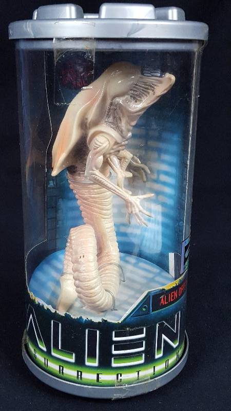 lot 181 image: Alien Resurrection Action Figure