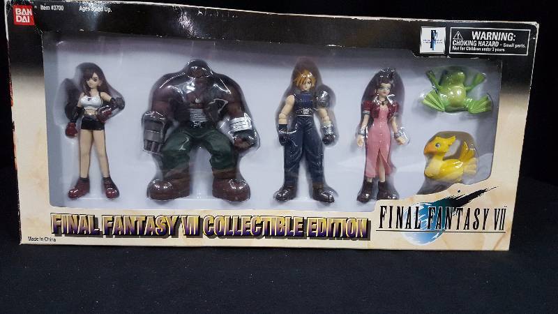 lot 252 image: Final Fantasy VII Collectible Edition