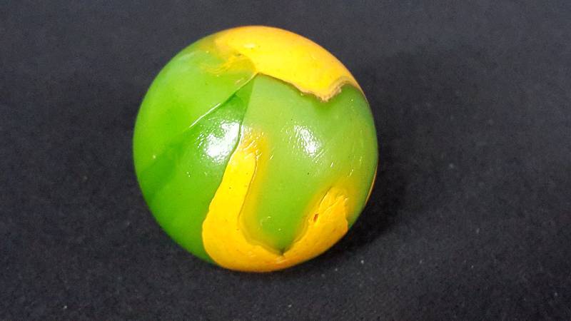 lot 291 image: Very Large Glass Shooter Marble