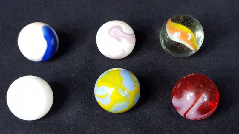lot 307 image: Glass Shooter Marbles