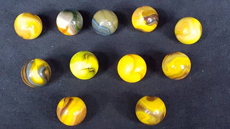 lot 310 image: Glass Marbles