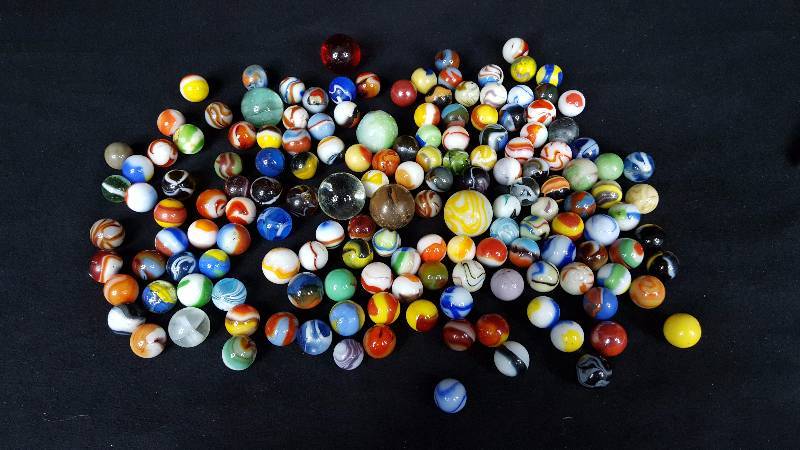 lot 312 image: Glass Marbles