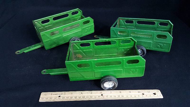 lot 366 image: Nylint Trailers