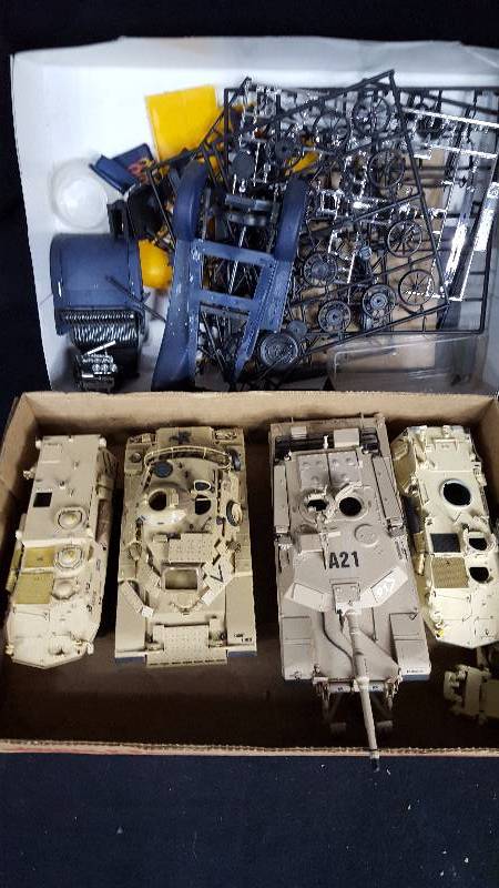 lot 406 image: Assorted Models