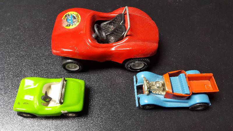 lot 442 image: Tonka Toy Dune Buggies