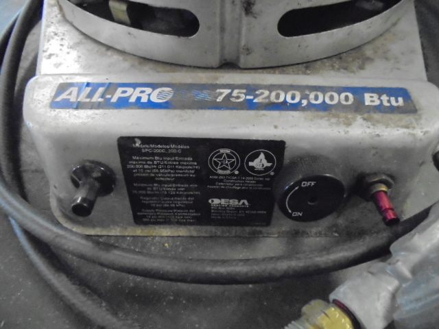 lot 24 image: Portable Convection Heater