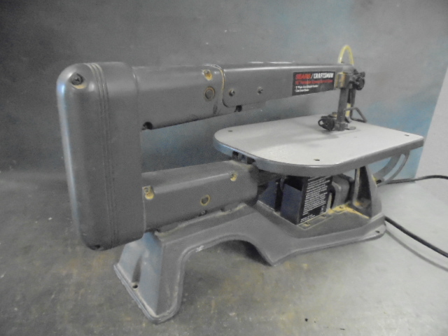 lot 25 image: Scroll Saw