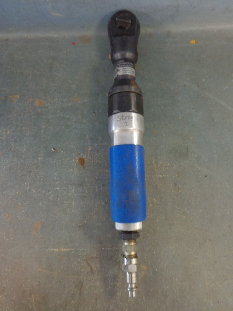lot 56 image: Pneumatic Ratchet