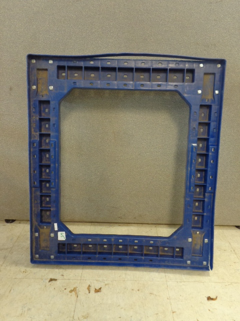 lot 65 image: Mover Carts