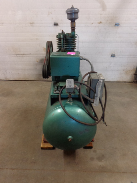 lot 69 image: Large Air Compressor