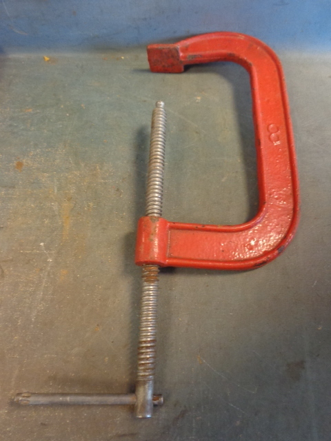 lot 74 image: 5 Piece Ball Joint, Tie Rod, and Pitman Arm Splitter