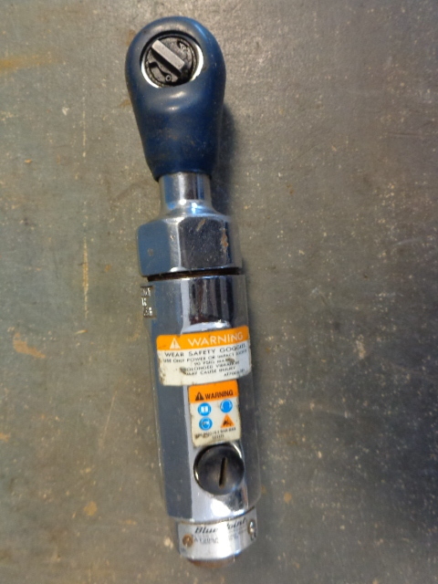 lot 77 image: Air Ratchet Wrench