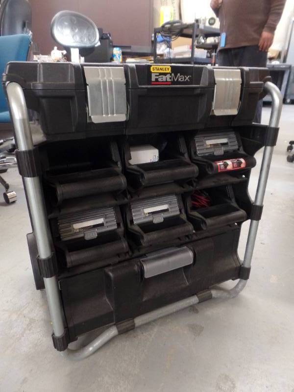 lot 138 image: STANLEY FAT MAX PARTS CART