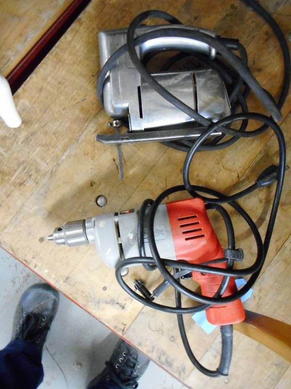 lot 154 image: MILWAUKEE HOLE SHOOTER DRILL and SABRE SAW