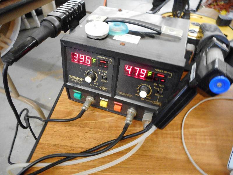 lot 175 image: ELECTRIC SOLDERDESOLDER REWORK STATION