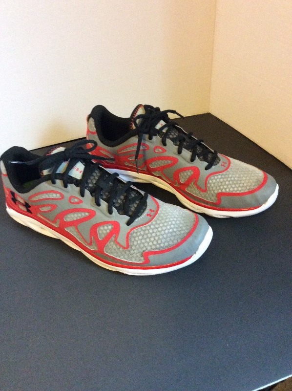 Under Armour Spine - Mens 12