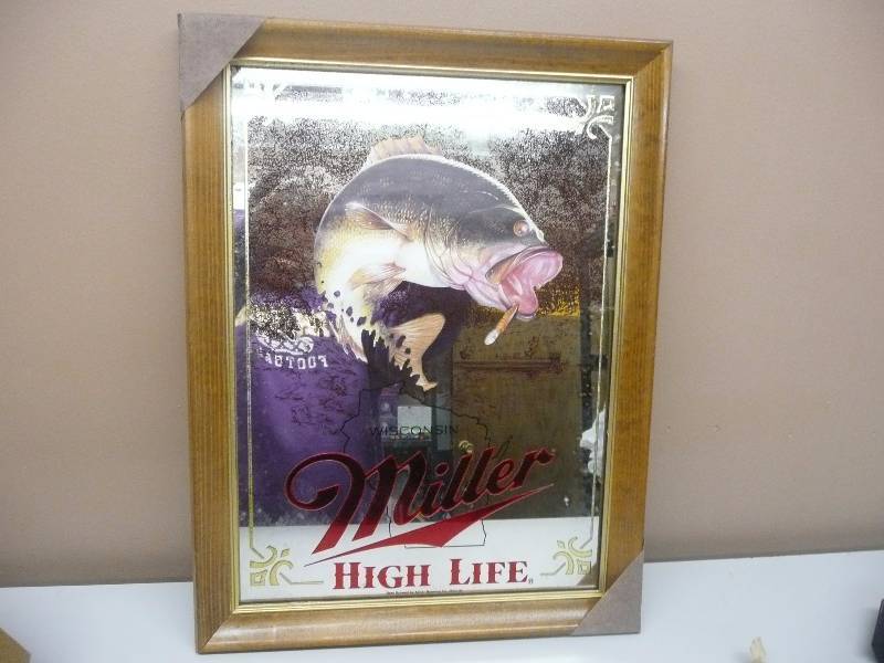 lot 5 image: MILLER HIGH LIFE FIRST EDITION WISCONSIN SPORTSMAN SERIES MIRROR (GOES WITH LOTS 3,4,6,7,8 FOR COMPLETE SERIES) - BASS - NEW IN BOX - NEW OLD STOCK - SEE PICTURES