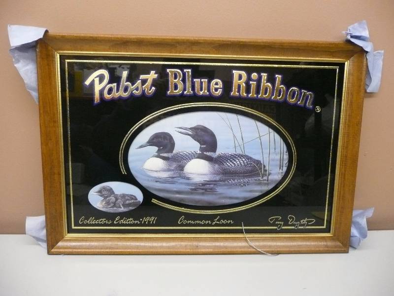 lot 30 image: PABST BLUE RIBBON WILDLIFE COLLECTORS EDITION MIRROR - 1991 COMMON LOON - STILL IN PACKAGE - SEE PICTURES