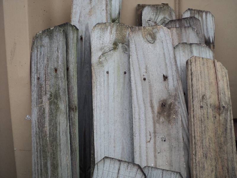 lot 49 image: 27 weathered cedar boards 5.5in wid...