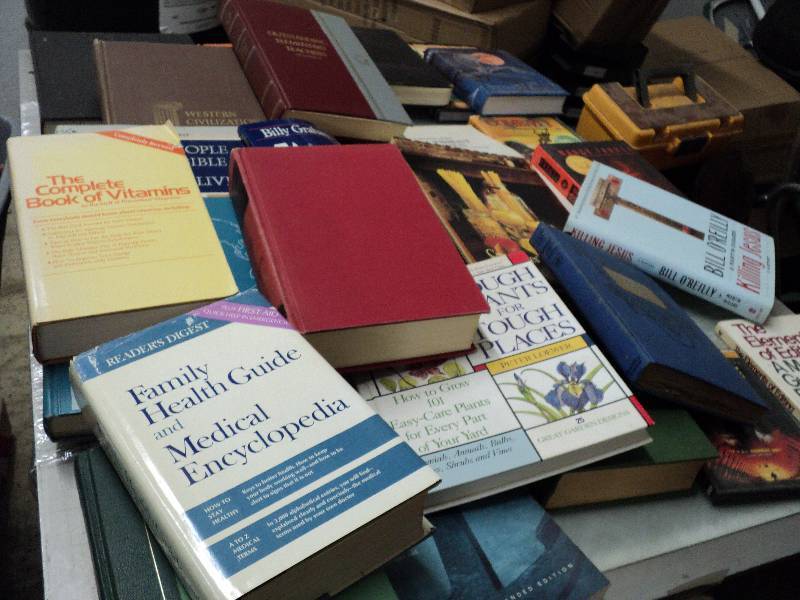 lot 69 image: collection of books, 2 boxes...