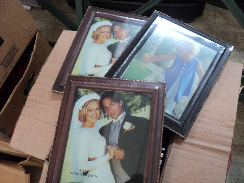 lot 78 image: 24 8x10 frames...