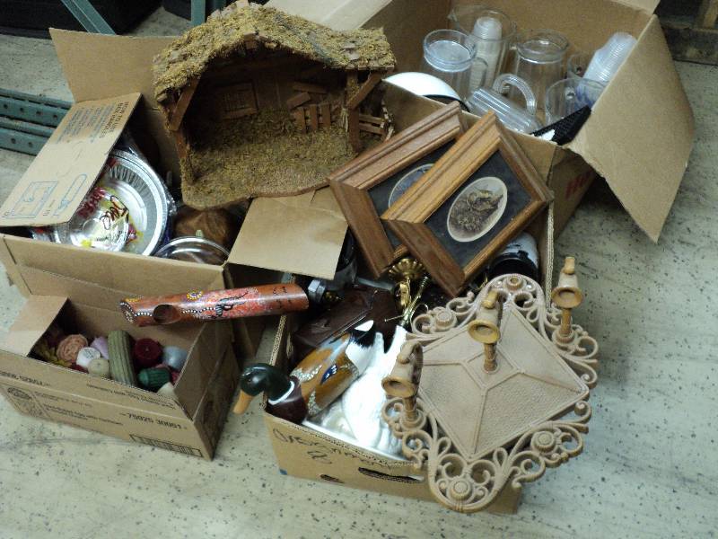 lot 83 image: misc. everything, see pictures...