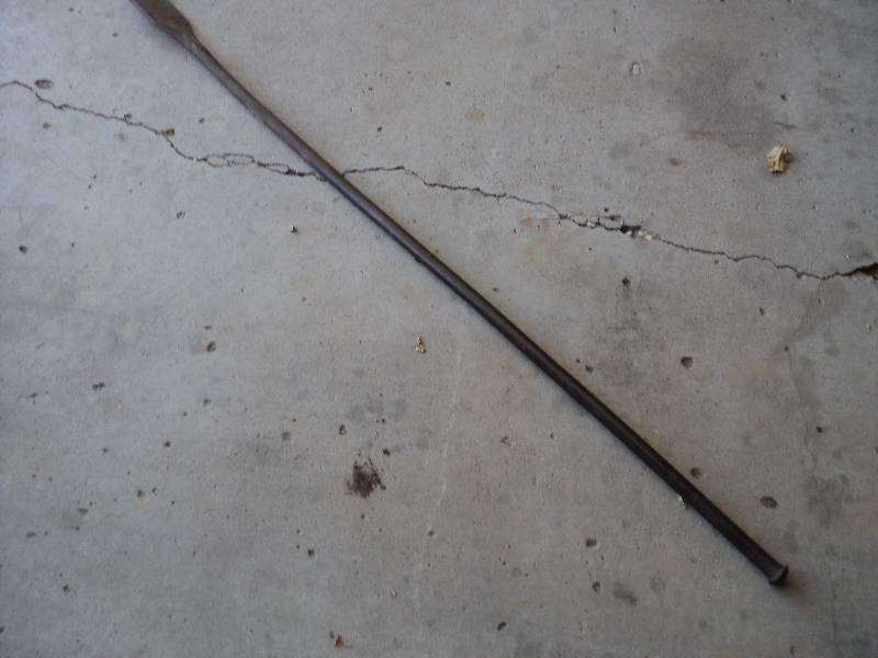 lot 111 image: heavy ice chiesel, 3in wide at base...