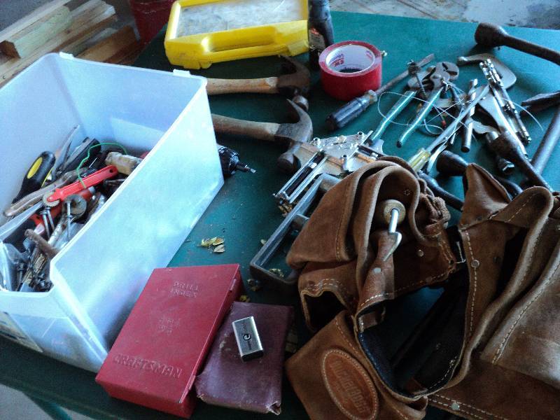 lot 141 image: box of misc. tools...