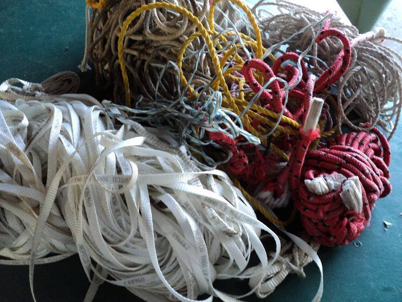 lot 152 image: bag full of string and rope...