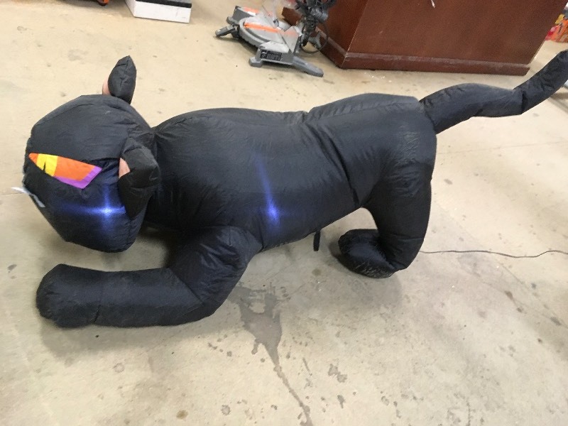 lot 2 image: Halloween Inflatable cat
