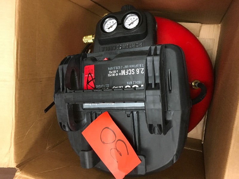 lot 30 image: Porter Cable 6 Gal. 150 PSI Portable Air Compressor in like new condition