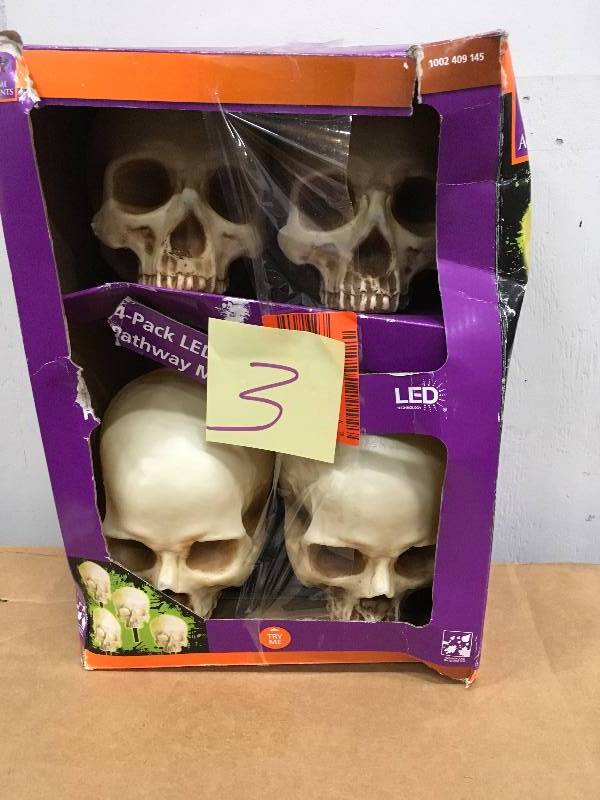 lot 5 image: 4-Pack Halloween Skull Skeleton Pathway Markers Path Walkway LED Light Eye Sound