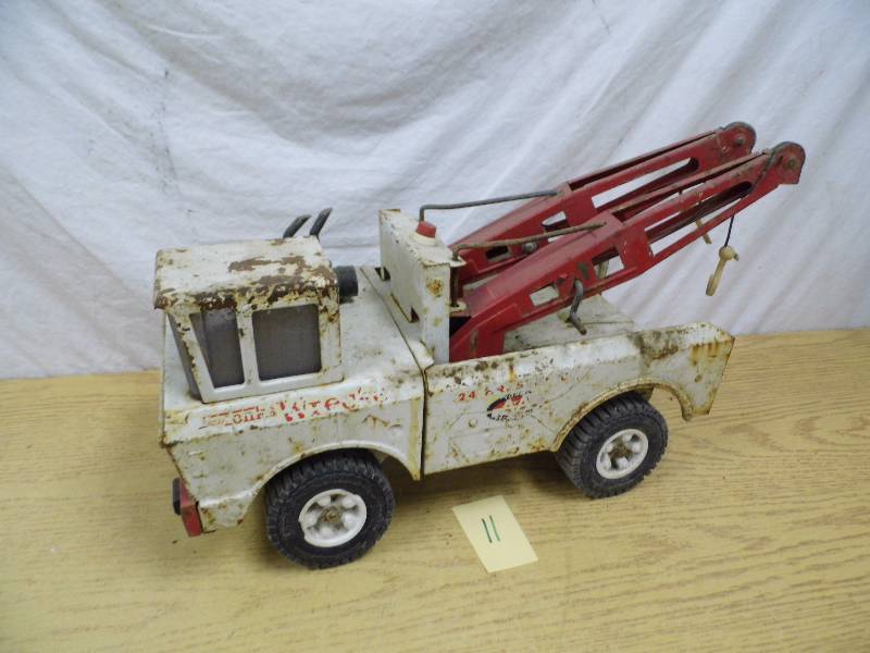 Tonka Wrecker