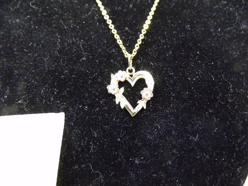 Black Hills Gold Heart