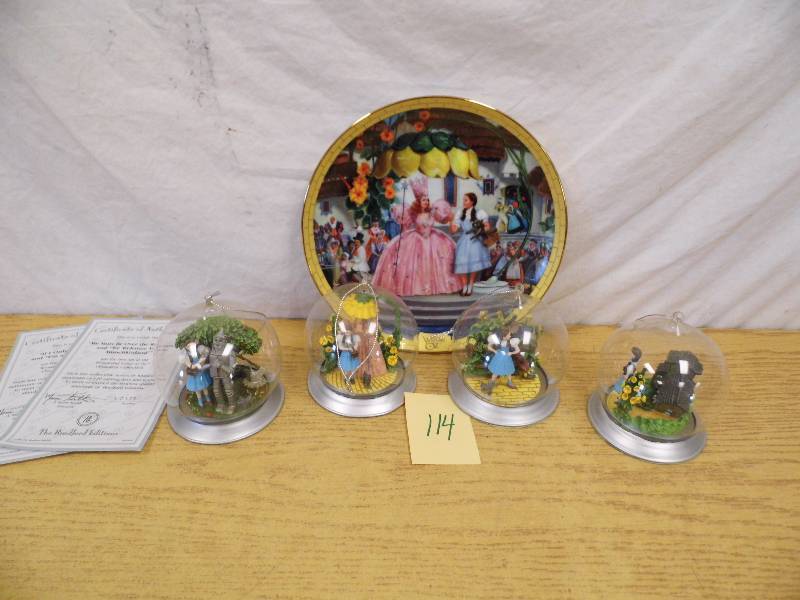 Wizard of Oz Plate - Ornaments
