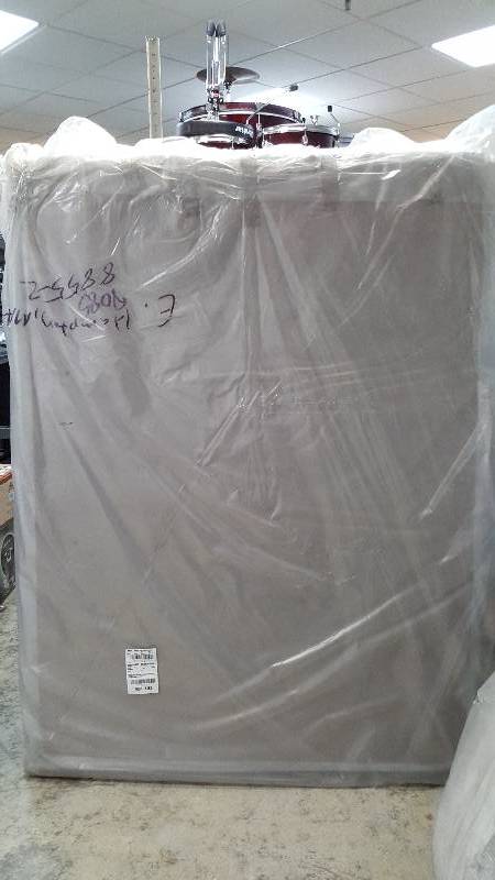 Sealy White Box Spring - Queen Size&nbsp
