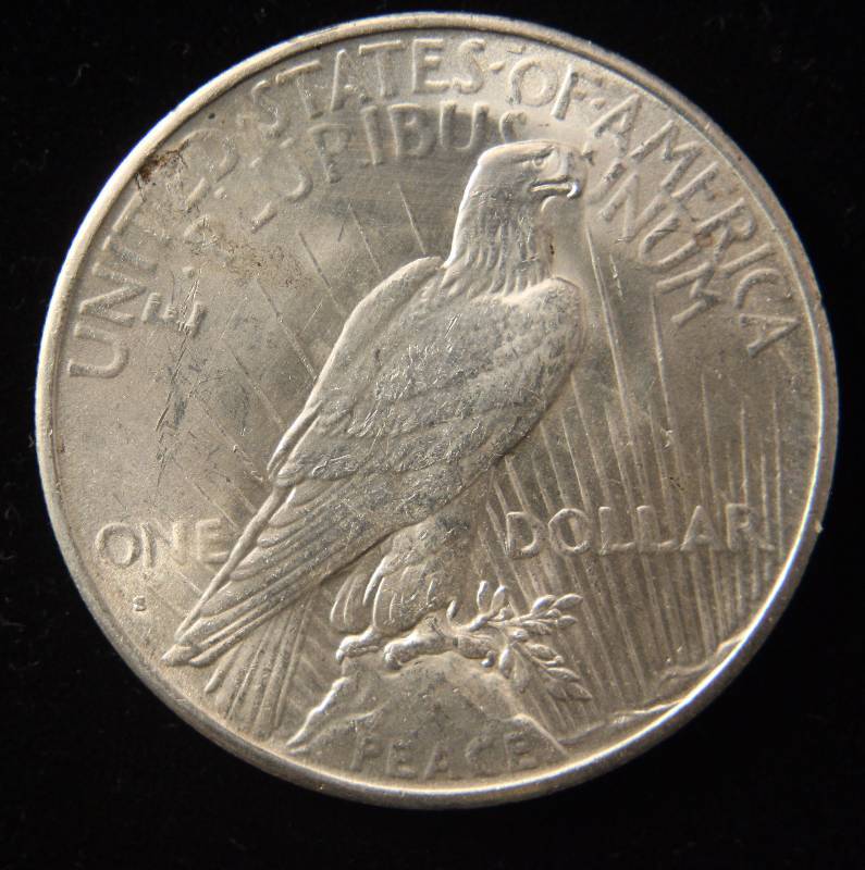 1935-S PEACE SILVER DOLLAR UNC. BETTER DATE COIN
