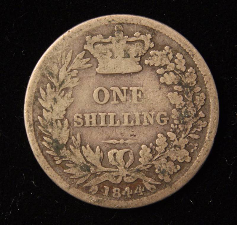 1844 GREAT BRITAIN SILVER ONE SHILLING (92.5% SILVER - 5.65 GRAMS)
