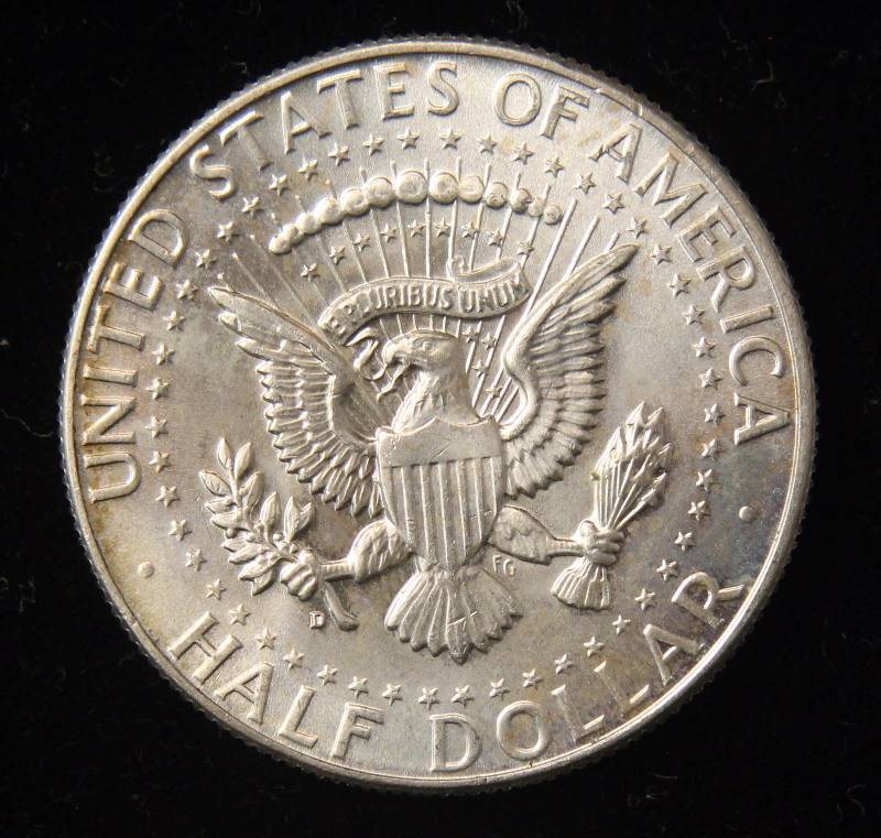 1964-D KENNEDY SILVER HALF DOLLAR UNC