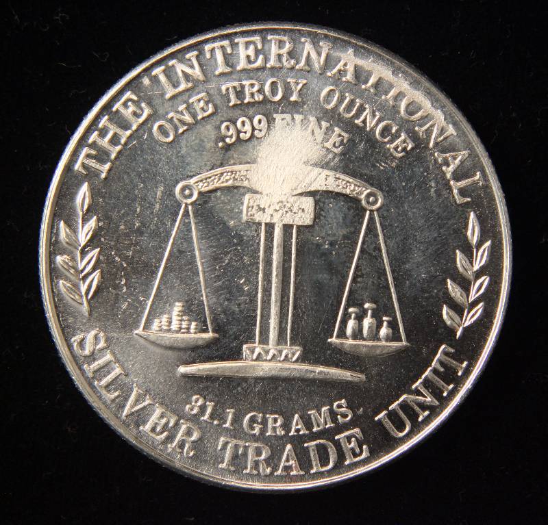 1 TROY OZ. .999 FINE SILVER VINTAGE 1974 CENT DESIGN