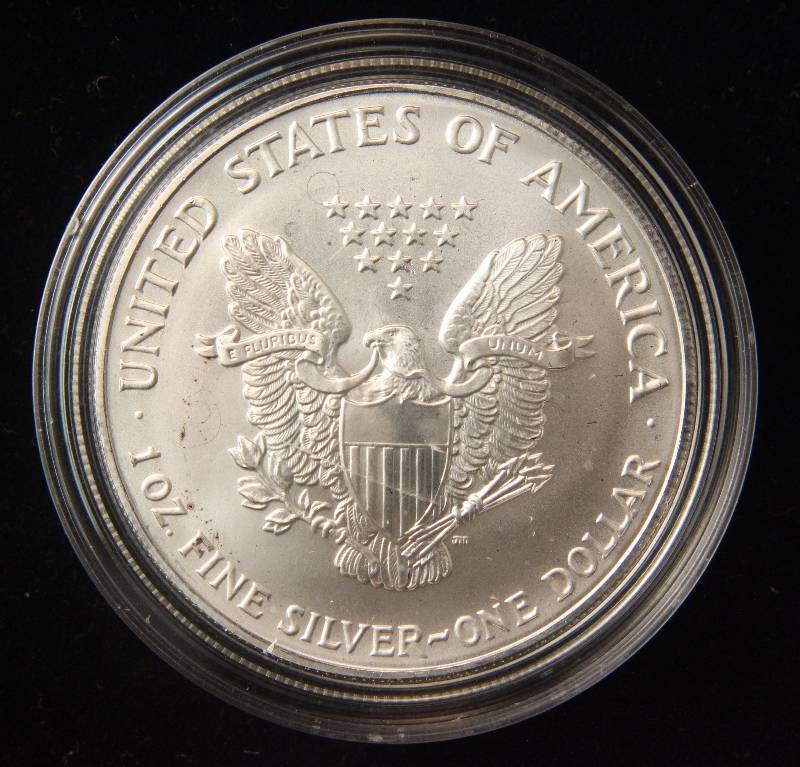 1993 AMERICAN SILVER EAGLE 1 TROY OZ. .999 FINE SILVER DOLLAR IN AIRTITE