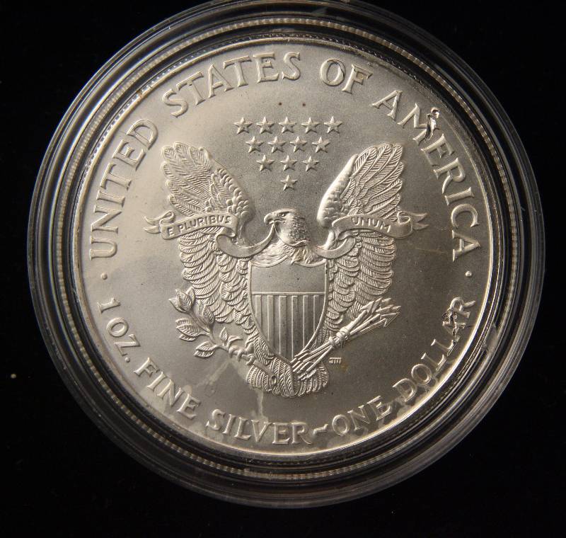 1996 AMERICAN SILVER EAGLE 1 TROY OZ. .999 FINE SILVER IN AIRTITE KEY DATE