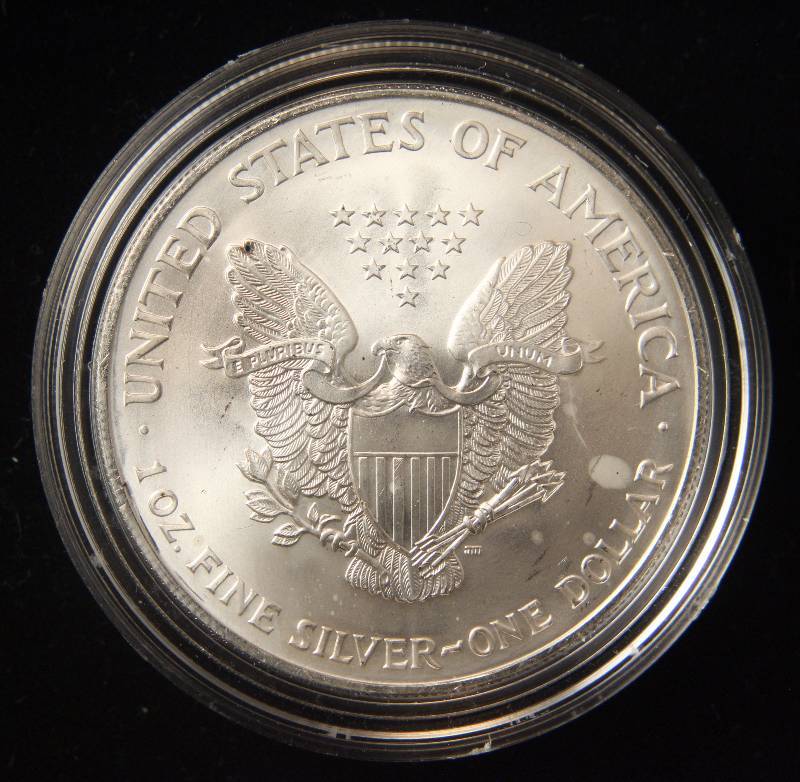 1997 AMERICAN SILVER EAGLE 1 TROY OZ. .999 FINE SILVER IN AIRTITE