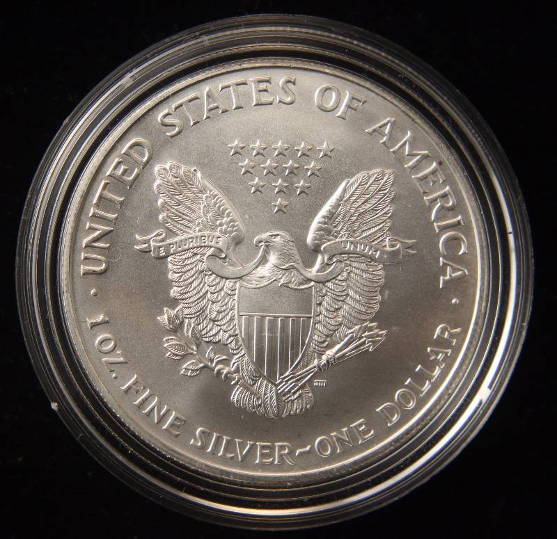 1999 AMERICAN SILVER EAGLE 1 TROY OZ. .999 FINE SILVER DOLLAR IN AIRTITE